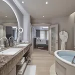 Weisses Roessl Hotel 5*