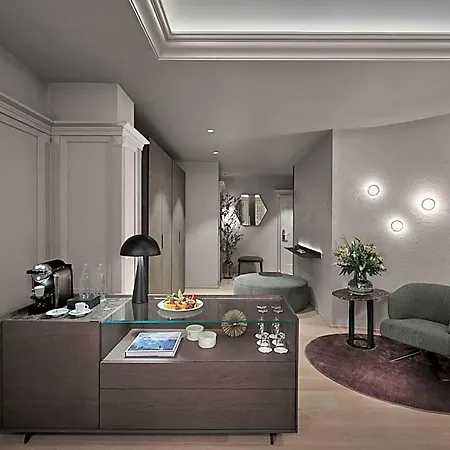 Otel Weisses Roessl 5*