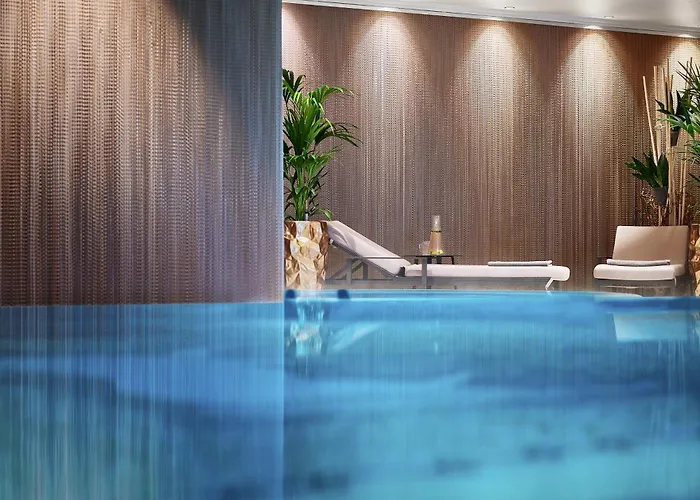 Weisses Roessl Отель 5*