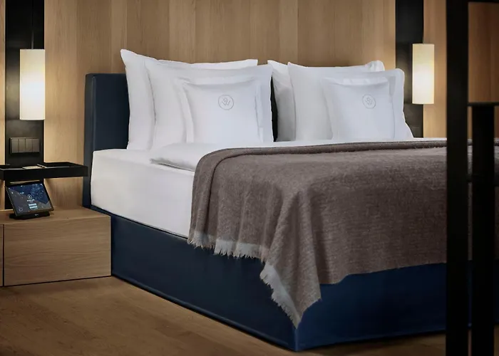 Отель Weisses Roessl 5*