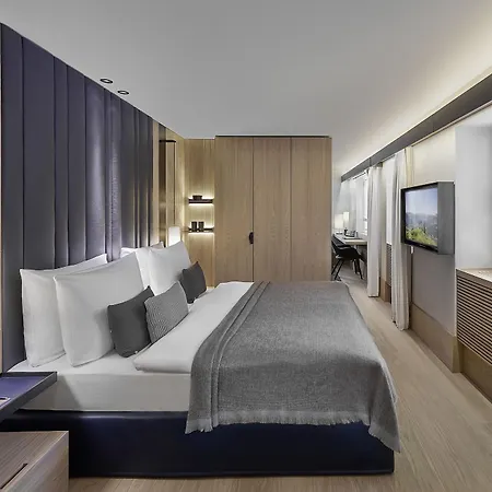 Hotel Weißes Rössl 5*