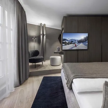 Hotel Weißes Rössl Kitzbühel