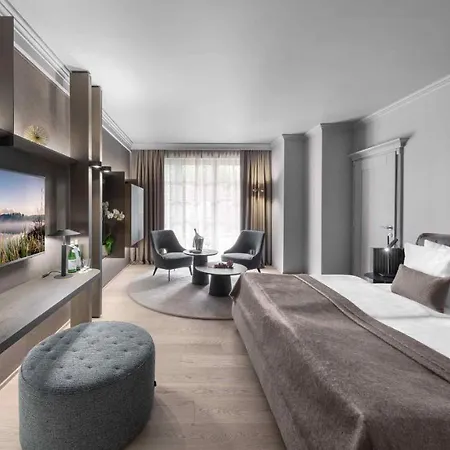 Hotel Weisses Roessl