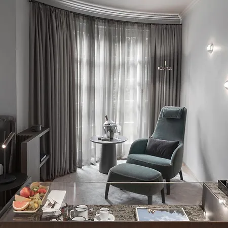 Hotel Weißes Rössl Kitzbühel